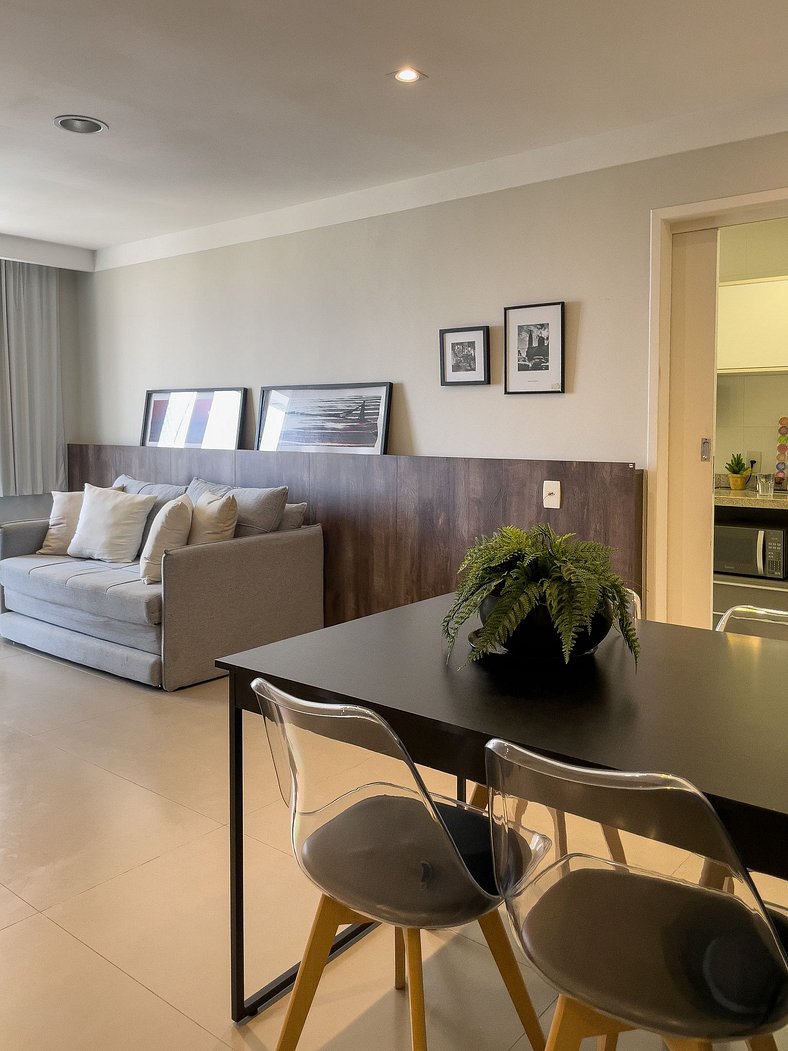 Spectacular two-bedroom apartment with a suite in Leblon